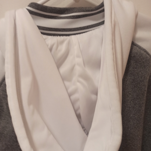 Ecko unisex full bottle donw hoodie. Size large - Picture 6 of 15